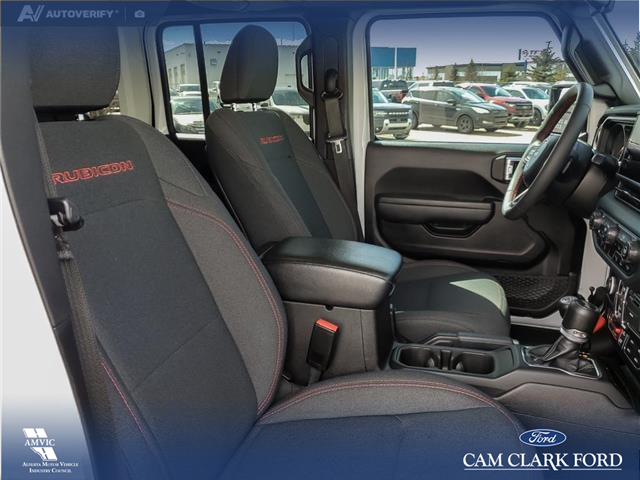 2024 Jeep Wrangler Rubicon (Stk: U38037) in Red Deer - Image 21 of 24