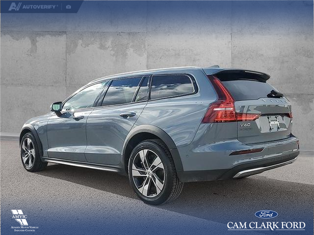 2024 Volvo V60 Cross Country B5 Plus (Stk: U38031) in Red Deer - Image 4 of 25