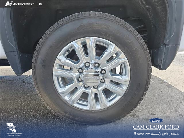2021 GMC Sierra 3500HD Denali (Stk: P6986) in Olds - Image 6 of 23