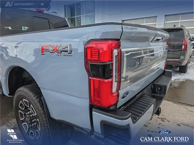 2024 Ford F-350 Platinum (Stk: P7000) in Olds - Image 10 of 24