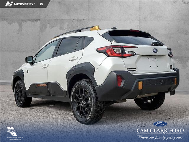 2024 Subaru Crosstrek Wilderness (Stk: U38041) in Red Deer - Image 4 of 25 2024 Subaru Crosstrek Wilderness (Stk: U38041) in Red Deer - Image 4 of 25