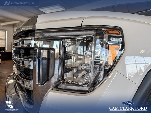 2023 GMC Sierra 3500HD SLE (Stk: P15008) in Airdrie - Image 8 of 25