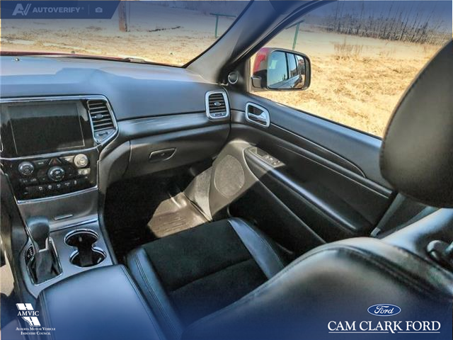 2019 Jeep Grand Cherokee Laredo (Stk: P1181) in Innisfail - Image 18 of 18