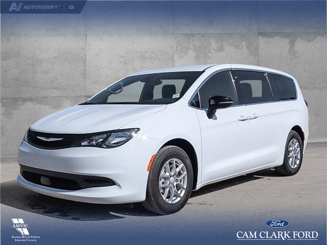 2025 Chrysler Grand Caravan SXT (Stk: P1194) in Innisfail - Image 1 of 23