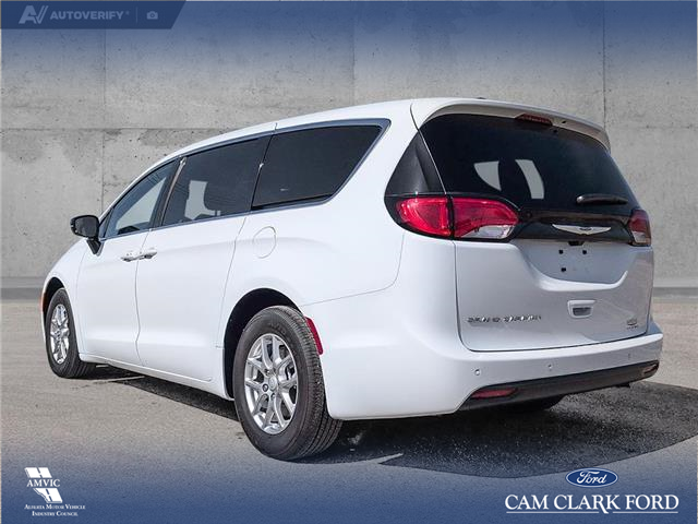 2025 Chrysler Grand Caravan SXT (Stk: P1194) in Innisfail - Image 4 of 23