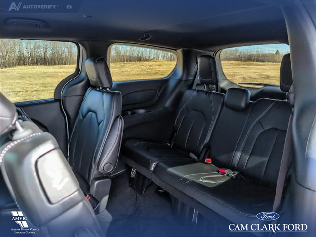2025 Chrysler Grand Caravan SXT (Stk: P1194) in Innisfail - Image 15 of 23