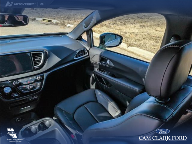 2025 Chrysler Grand Caravan SXT (Stk: P1194) in Innisfail - Image 17 of 23