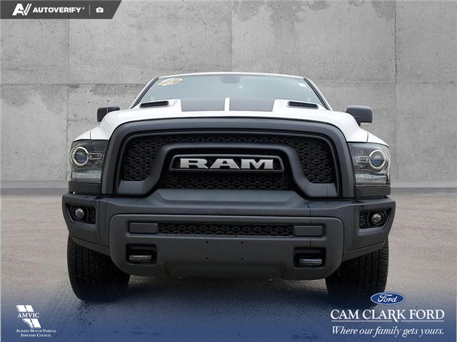 2023 RAM 1500 Classic SLT (Stk: U38058) in Red Deer - Image 2 of 25