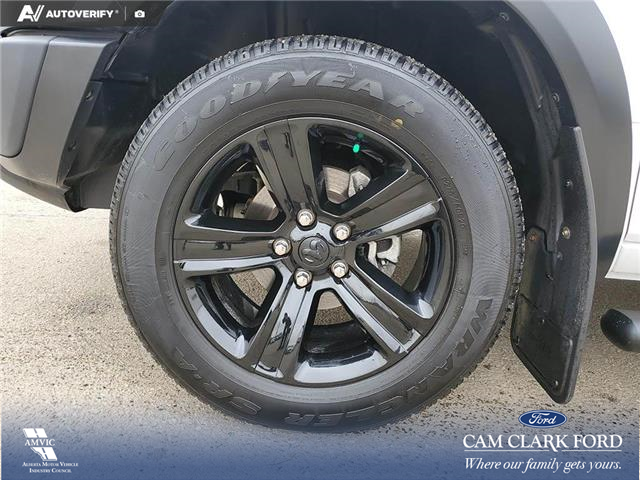 2023 RAM 1500 Classic SLT (Stk: U38058) in Red Deer - Image 7 of 25