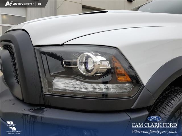 2023 RAM 1500 Classic SLT (Stk: U38058) in Red Deer - Image 9 of 25