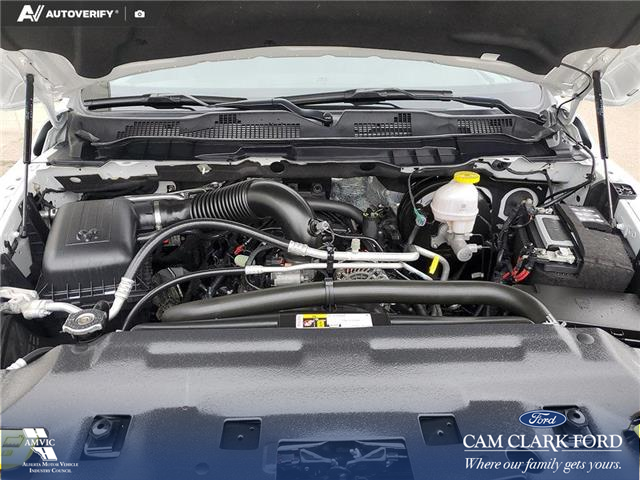 2023 RAM 1500 Classic SLT (Stk: U38058) in Red Deer - Image 11 of 25