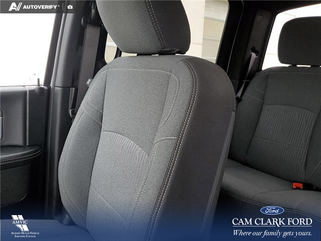 2023 RAM 1500 Classic SLT (Stk: U38058) in Red Deer - Image 20 of 25