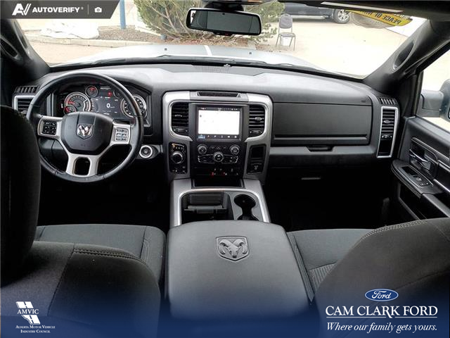 2023 RAM 1500 Classic SLT (Stk: U38058) in Red Deer - Image 24 of 25