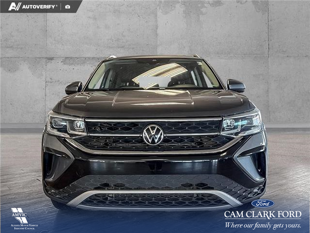 2022 Volkswagen Taos Highline (Stk: P15055) in Airdrie - Image 2 of 25