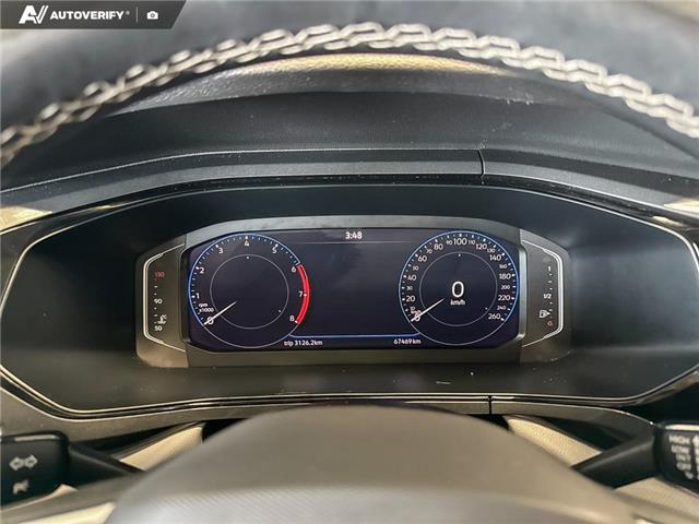 2022 Volkswagen Taos Highline (Stk: P15055) in Airdrie - Image 15 of 25