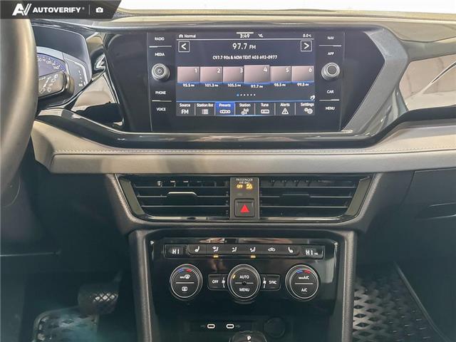 2022 Volkswagen Taos Highline (Stk: P15055) in Airdrie - Image 19 of 25