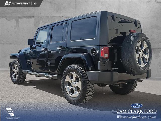 2018 Jeep Wrangler JK Unlimited Sahara (Stk: U38059) in Red Deer - Image 4 of 25