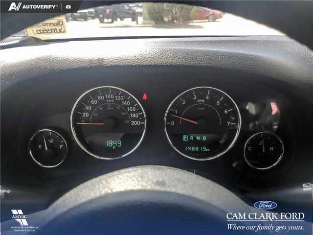2018 Jeep Wrangler JK Unlimited Sahara (Stk: U38059) in Red Deer - Image 15 of 25