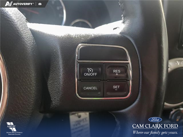 2018 Jeep Wrangler JK Unlimited Sahara (Stk: U38059) in Red Deer - Image 16 of 25