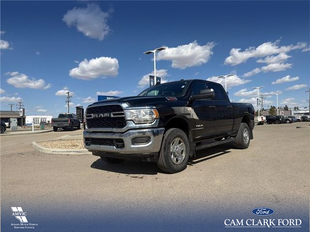 2022 RAM 3500 Tradesman (Stk: P7042) in Olds - Image 1 of 5 2022 RAM 3500 Tradesman (Stk: P7042) in Olds - Image 1 of 5