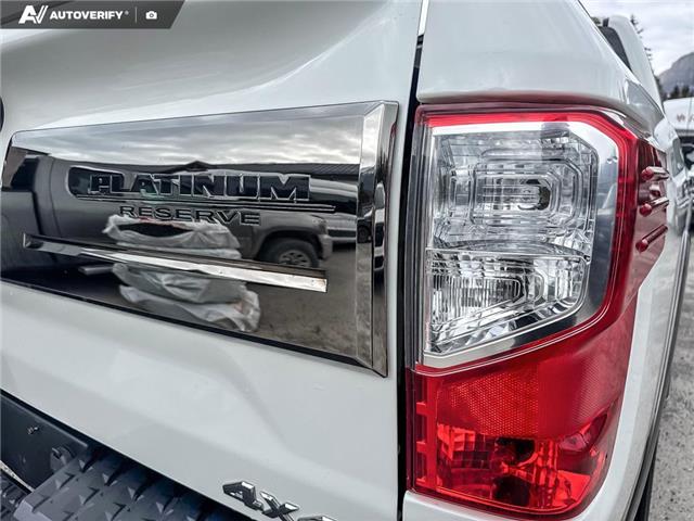 2018 Nissan Titan XD S Diesel (Stk: P1643) in Canmore - Image 11 of 27