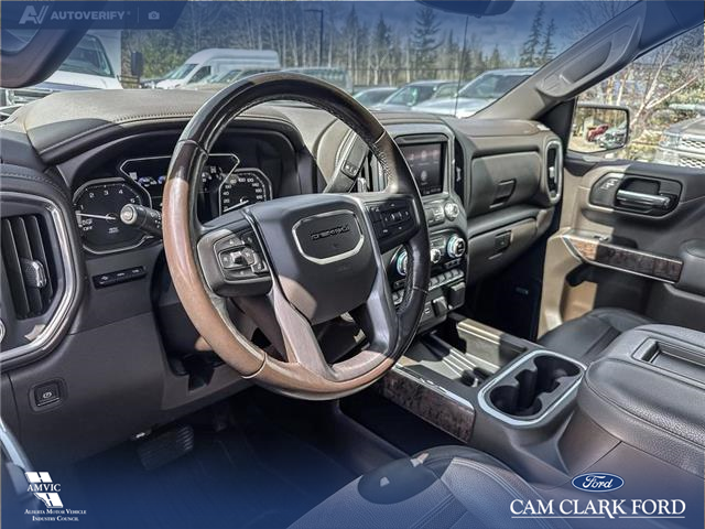 2020 GMC Sierra 1500 Denali (Stk: P1610) in Canmore - Image 13 of 27