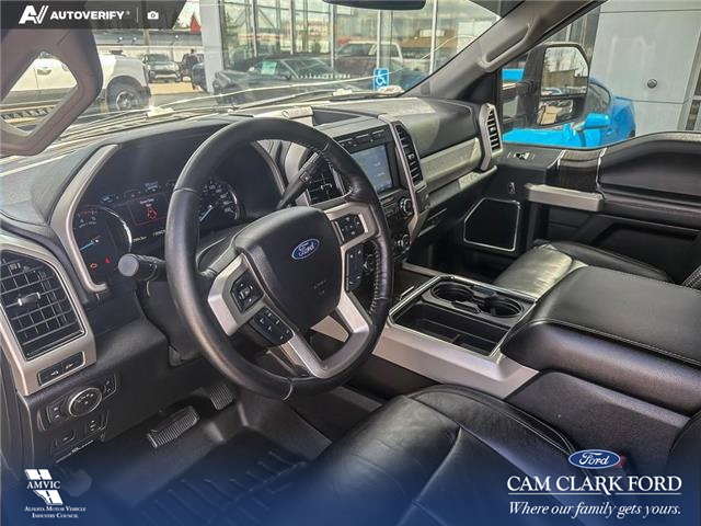 2020 Ford F-350 XLT (Stk: P7040) in Olds - Image 13 of 25