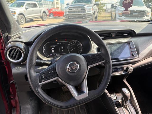 2019 Nissan Kicks SV (Stk: U38121) in Red Deer - Image 6 of 7