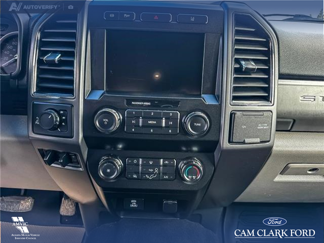 2020 Ford F-350 XLT (Stk: P7017) in Olds - Image 19 of 25