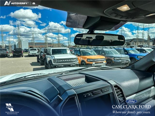2020 Ford F-350 XLT (Stk: P7017) in Olds - Image 21 of 25