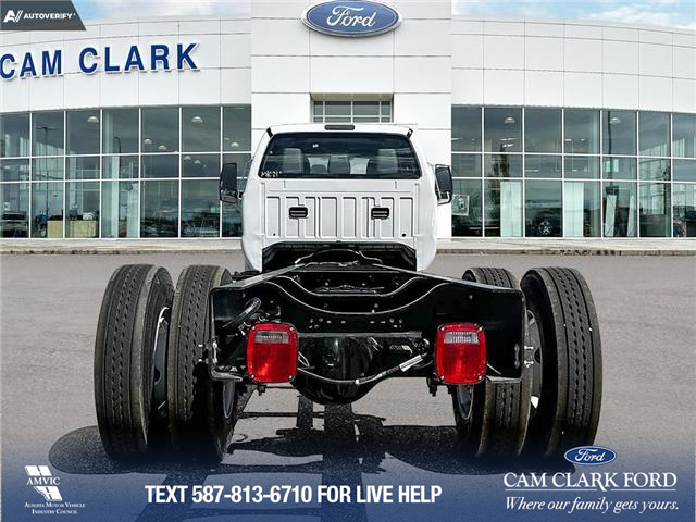 2025 Ford F-750 Diesel Base (Stk: 25F4113) in Red Deer - Image 3 of 19