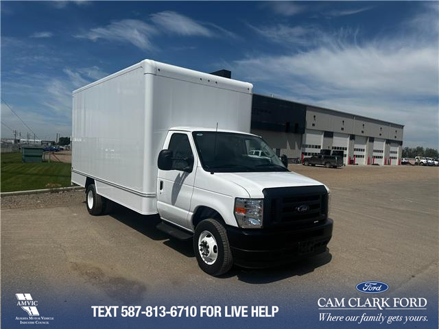 2026 Ford E-450 Cutaway Base (Stk: 26AF0466) in Airdrie - Image 3 of 9