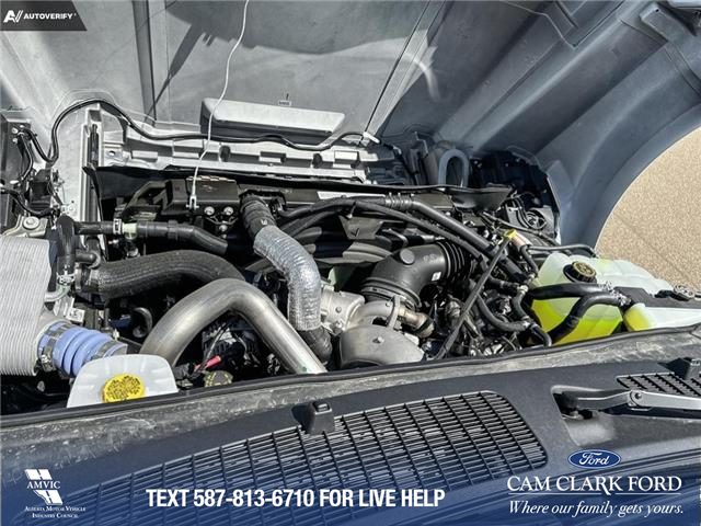 2025 Ford F-750 Diesel Base (Stk: 25F4303) in Red Deer - Image 8 of 19