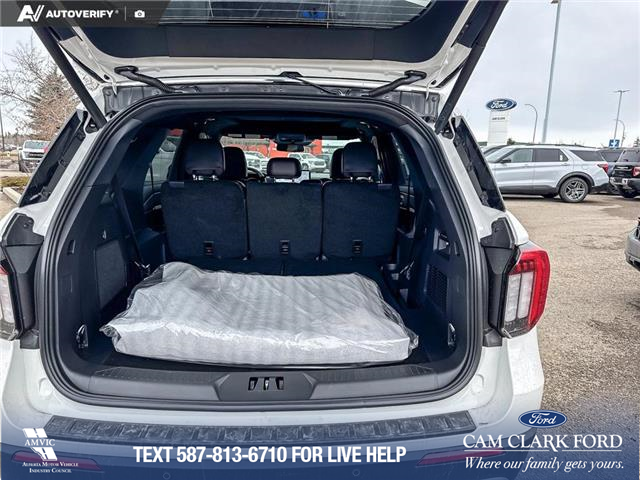 2026 Ford Explorer Platinum (Stk: 26S4041) in Red Deer - Image 12 of 25