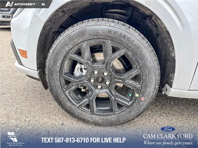 2026 Ford Maverick Lobo High (Stk: 26T7075) in Red Deer - Image 6 of 23