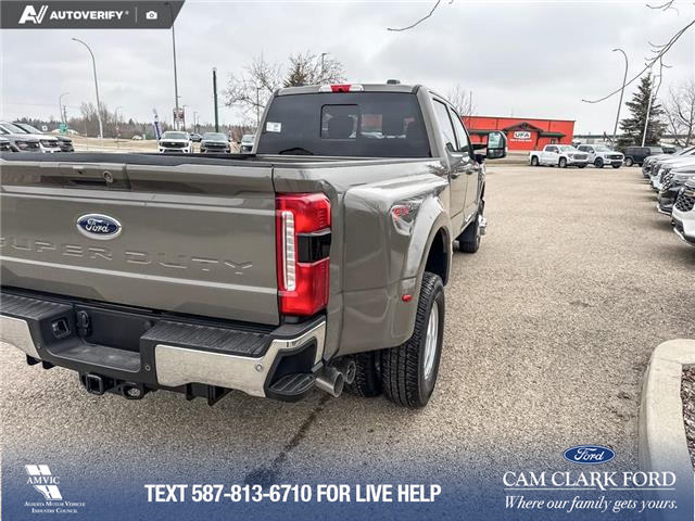 2026 Ford F-350 Lariat (Stk: 26T1880) in Red Deer - Image 11 of 24