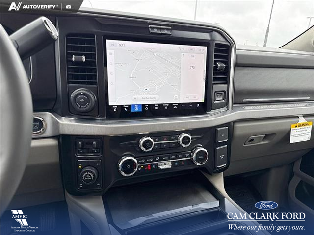 2026 Ford F-350 Platinum (Stk: 26T3209) in Red Deer - Image 18 of 24 2026 Ford F-350 Platinum (Stk: 26T3209) in Red Deer - Image 18 of 24