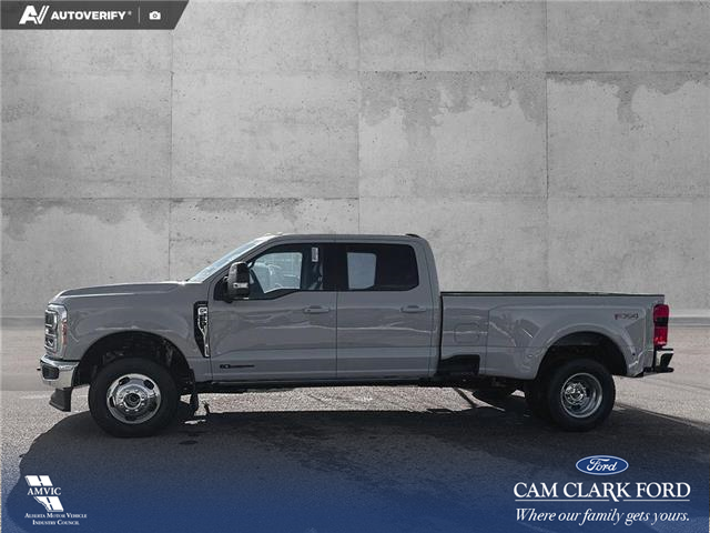 2026 Ford F-350 Lariat (Stk: 26T2189) in Red Deer - Image 3 of 24 2026 Ford F-350 Lariat (Stk: 26T2189) in Red Deer - Image 3 of 24