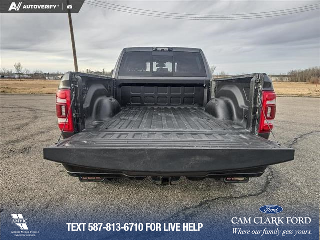 2024 RAM 3500 Laramie (Stk: P1102) in Innisfail - Image 10 of 24