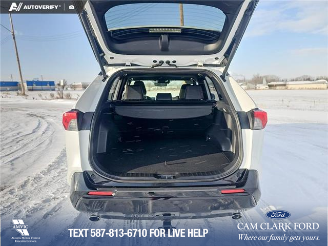 2024 Toyota RAV4 Prime XSE (Stk: P1133) in Innisfail - Image 10 of 24