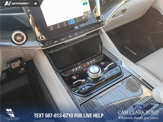 2022 Jeep Wagoneer Series III (Stk: U37897) in Red Deer - Image 18 of 25