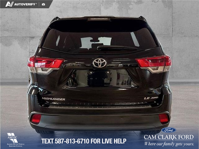 2019 Toyota Highlander LE (Stk: P14716) in Airdrie - Image 5 of 25