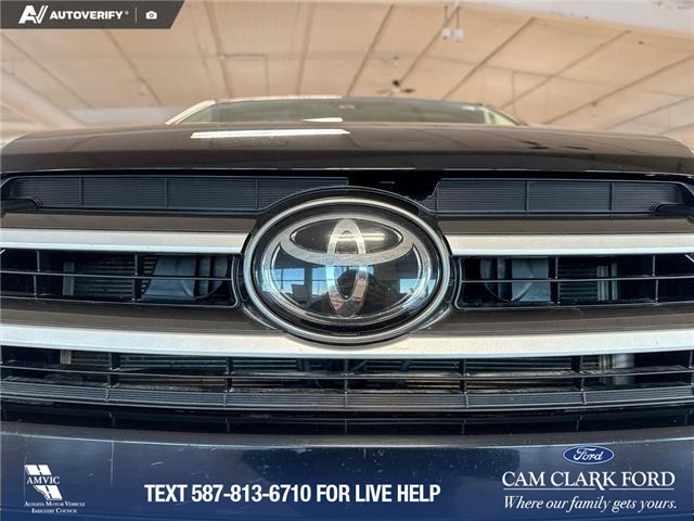 2019 Toyota Highlander LE (Stk: P14716) in Airdrie - Image 9 of 25