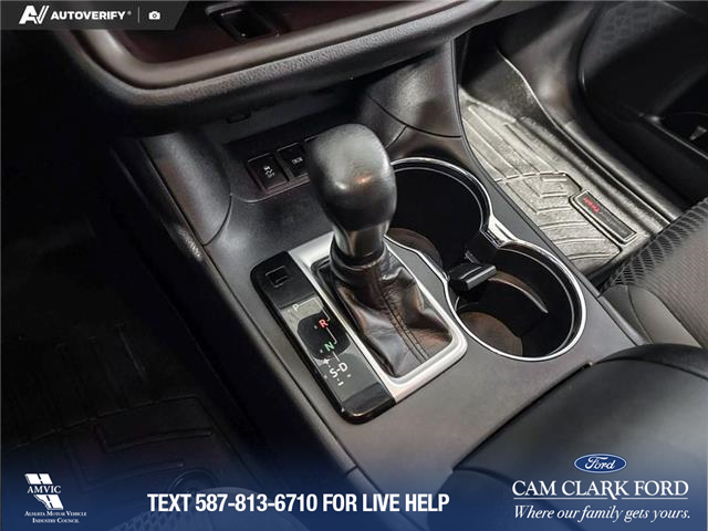 2019 Toyota Highlander LE (Stk: P14716) in Airdrie - Image 18 of 25