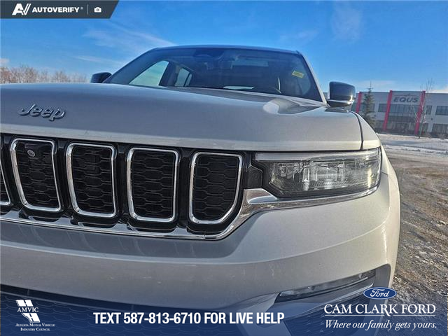 2023 Jeep Grand Cherokee 4xe Base (Stk: SJ070A) in Innisfail - Image 7 of 24