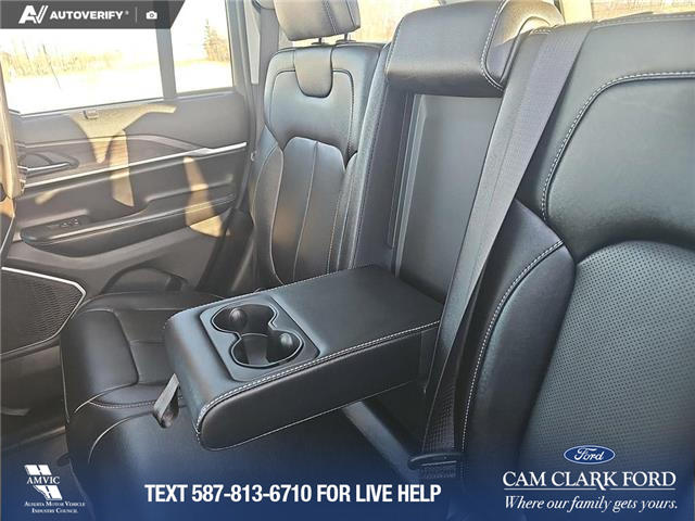 2023 Jeep Grand Cherokee 4xe Base (Stk: SJ070A) in Innisfail - Image 22 of 24