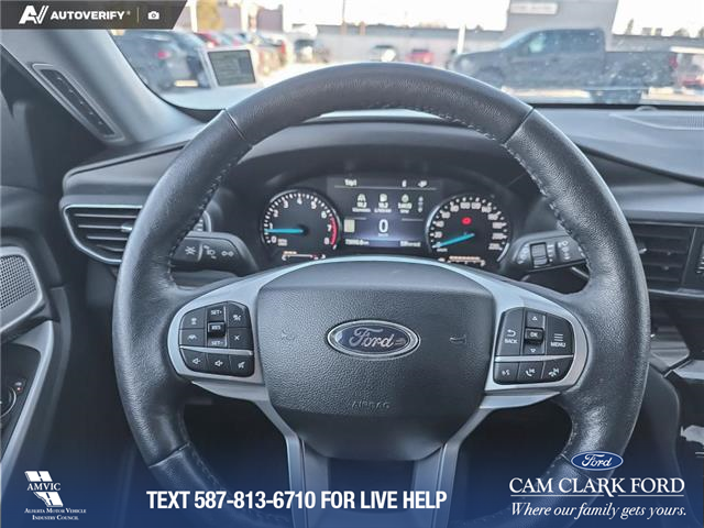 2022 Ford Explorer Limited (Stk: P6880) in Olds - Image 13 of 24 2022 Ford Explorer Limited (Stk: P6880) in Olds - Image 13 of 24