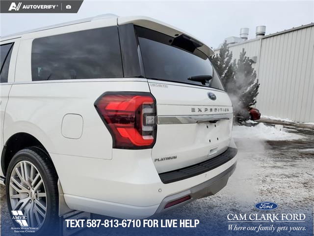 2022 Ford Expedition Max Platinum (Stk: U37830) in Red Deer - Image 11 of 25