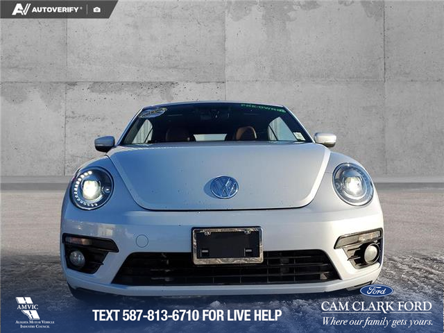 2017 Volkswagen Beetle 1.8 TSI Trendline (Stk: U37922) in Red Deer - Image 2 of 23