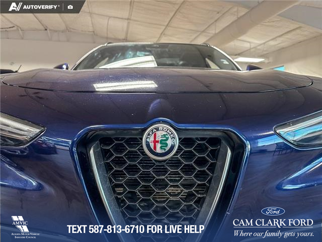 2018 Alfa Romeo Stelvio ti (Stk: P14778) in Airdrie - Image 9 of 25
